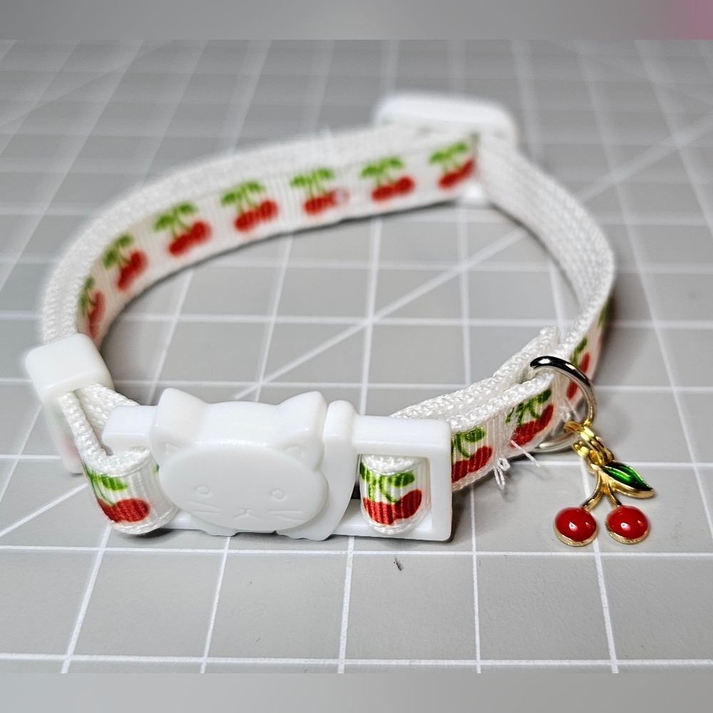 Fruit Cat Collars - Picture 4 of 9